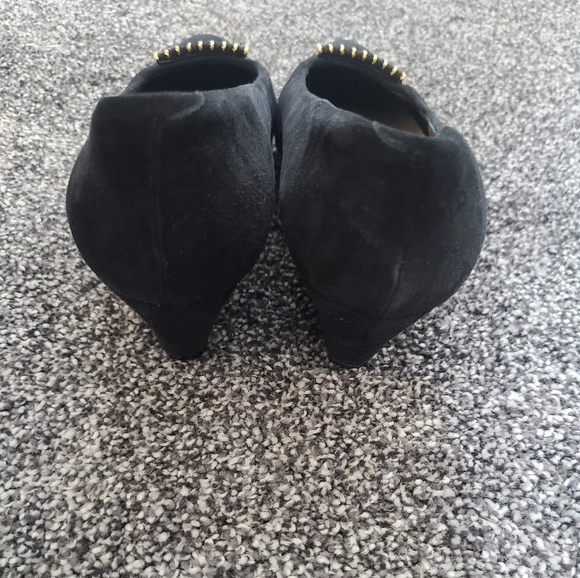 VANELI Made in Italy Black Suede Shoes w/gold accents - Picture 4 of 5